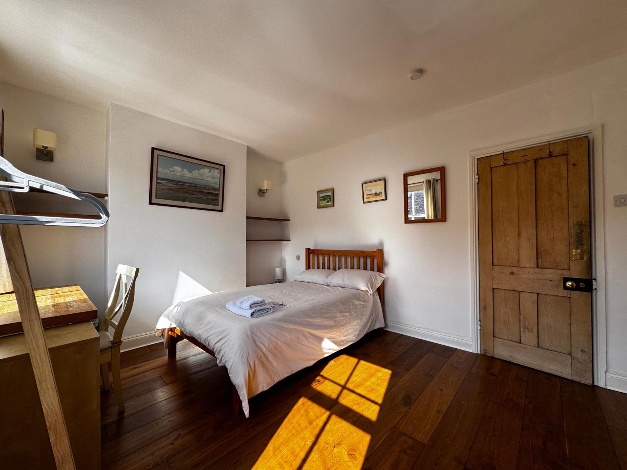 The Ox1 Hotel Оксфорд Екстериор снимка